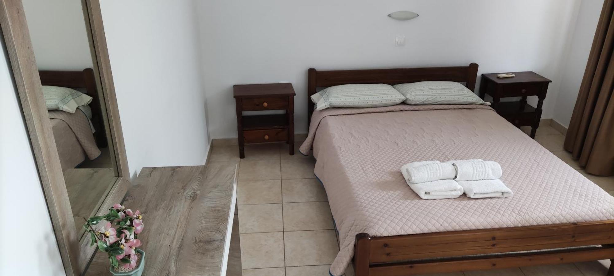 האראקי Maria Studios And Apartments מראה חיצוני תמונה
